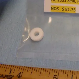 NEW CESSNA HE 1331 SEAL - FUEL SELECTOR - AIRCRAFT / AVIATION
